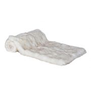 White Fluffy Throw Blanket Bedroom Â£200.00 Store UK, US, EU, AE,BE,CA,DK,FR,DE,IE,IT,MT,NL,NO,ES,SEWhite Fluffy Throw Blanke...