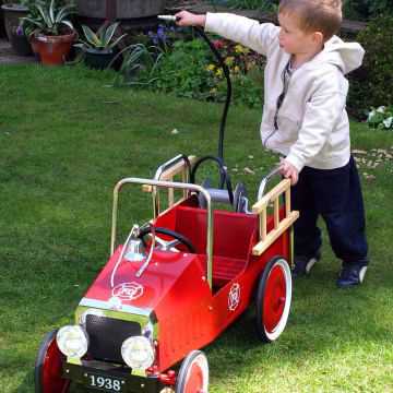 Ride on fire engine, replica american 1950s style