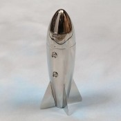 Rocket cocktail shaker